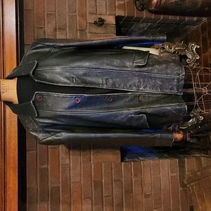 FRYE Classic Rugged Leather Jacket